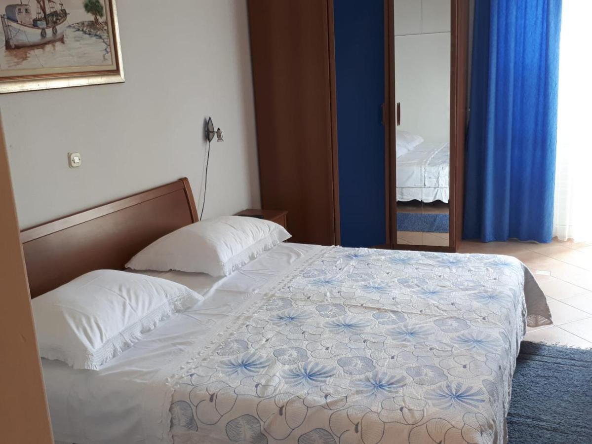 Villa Rosso Baška Voda Kültér fotó