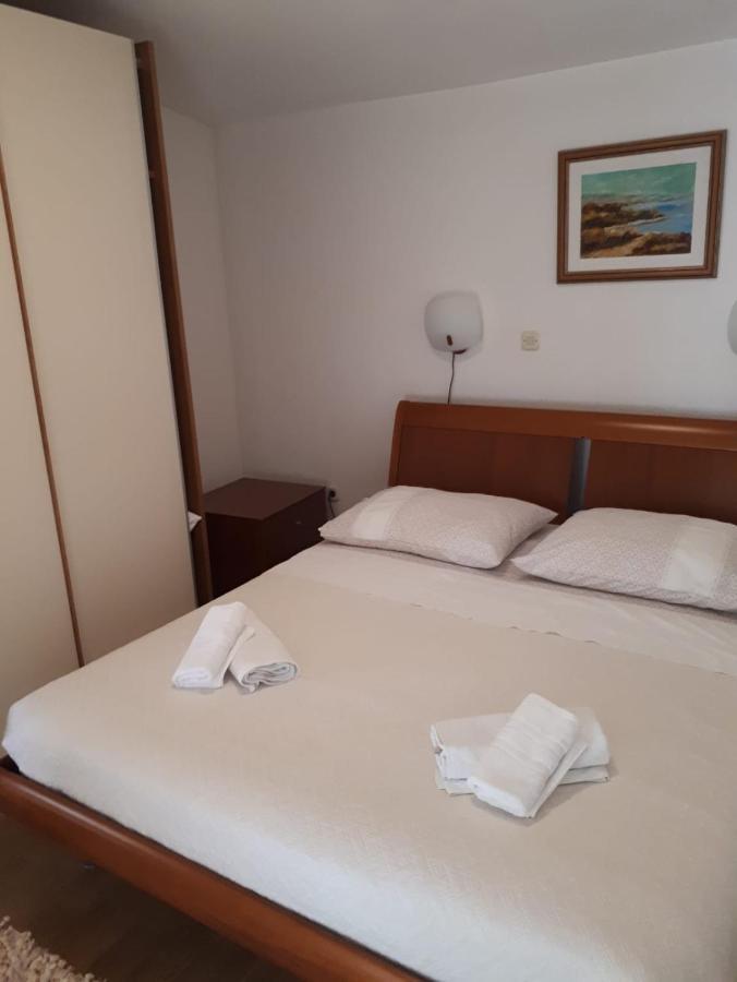 Villa Rosso Baška Voda Kültér fotó