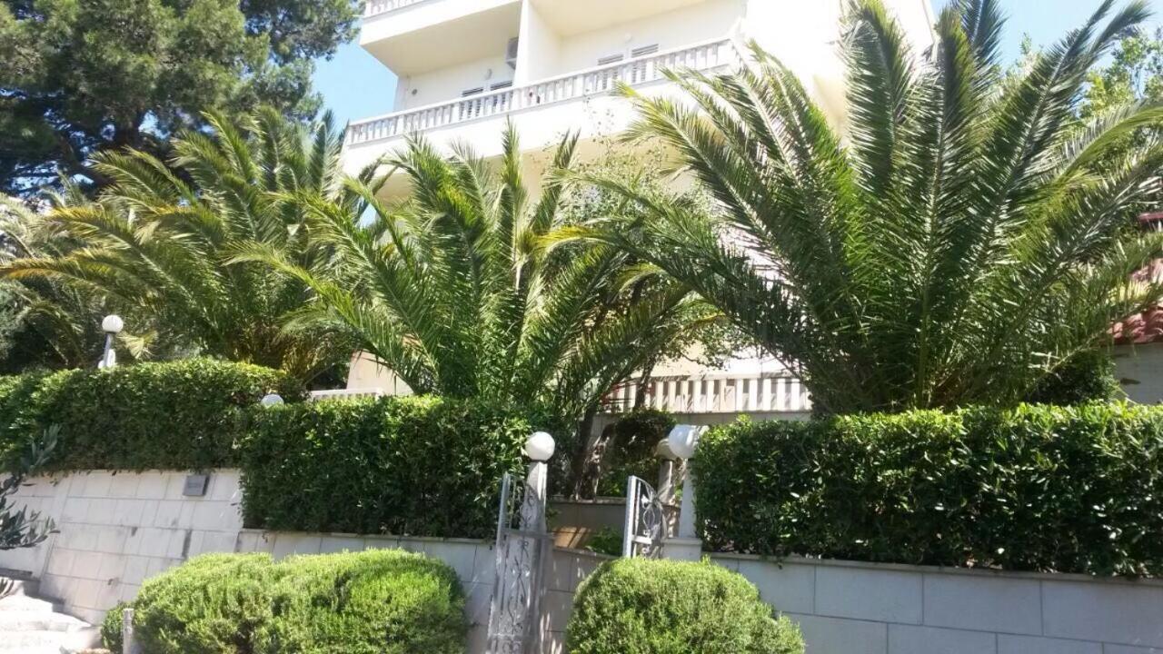 Villa Rosso Baška Voda Kültér fotó