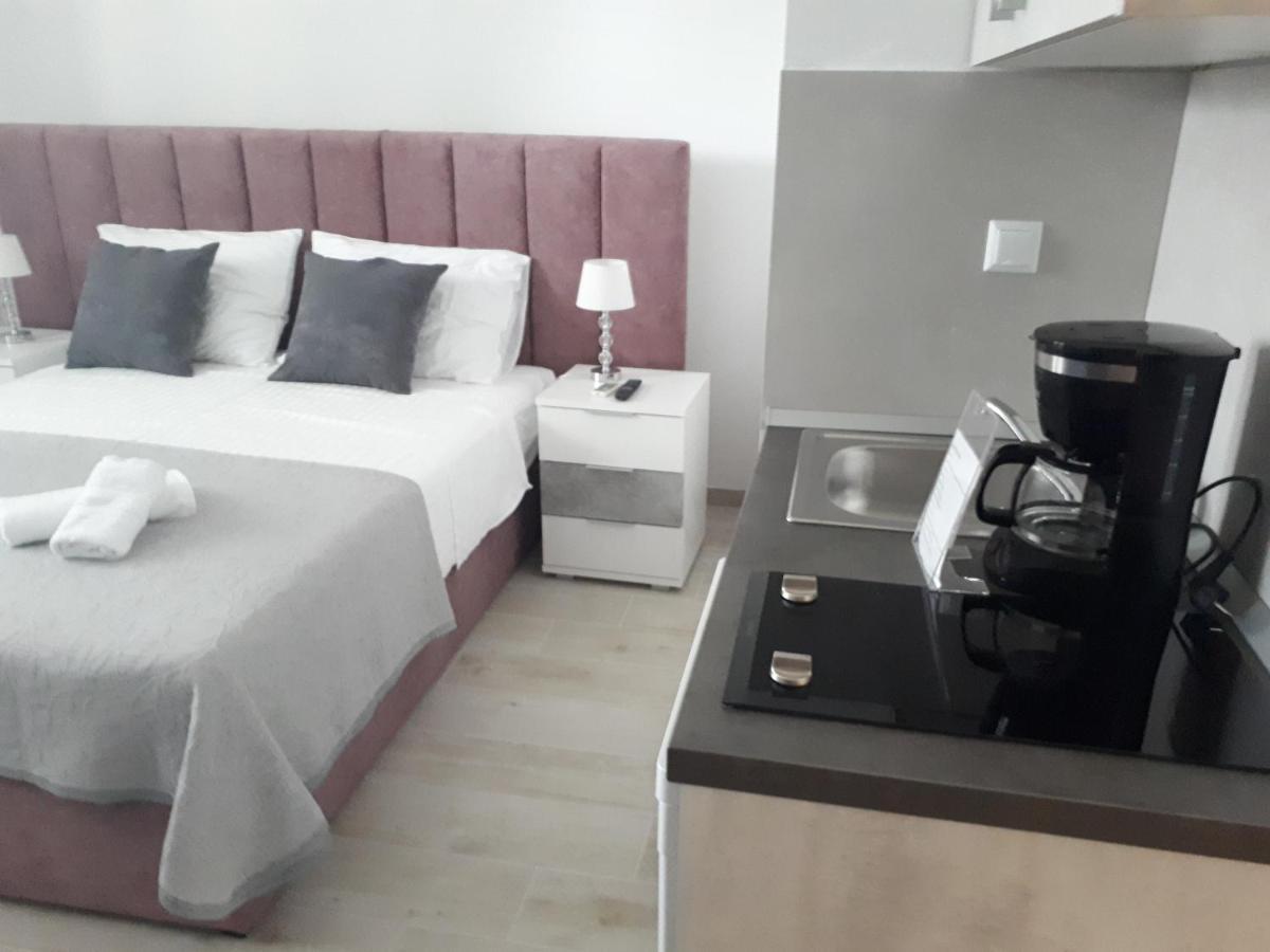 Villa Rosso Baška Voda Kültér fotó