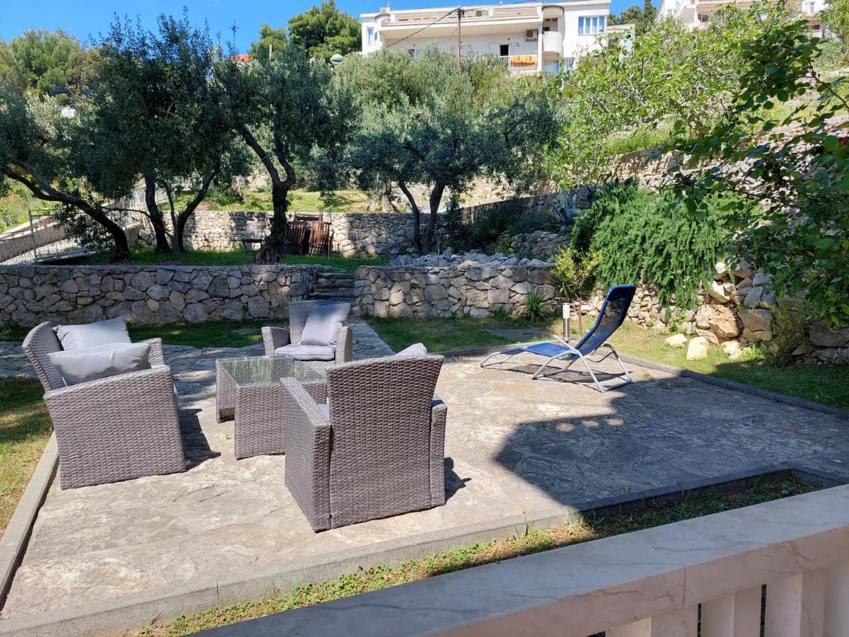 Villa Rosso Baška Voda Kültér fotó
