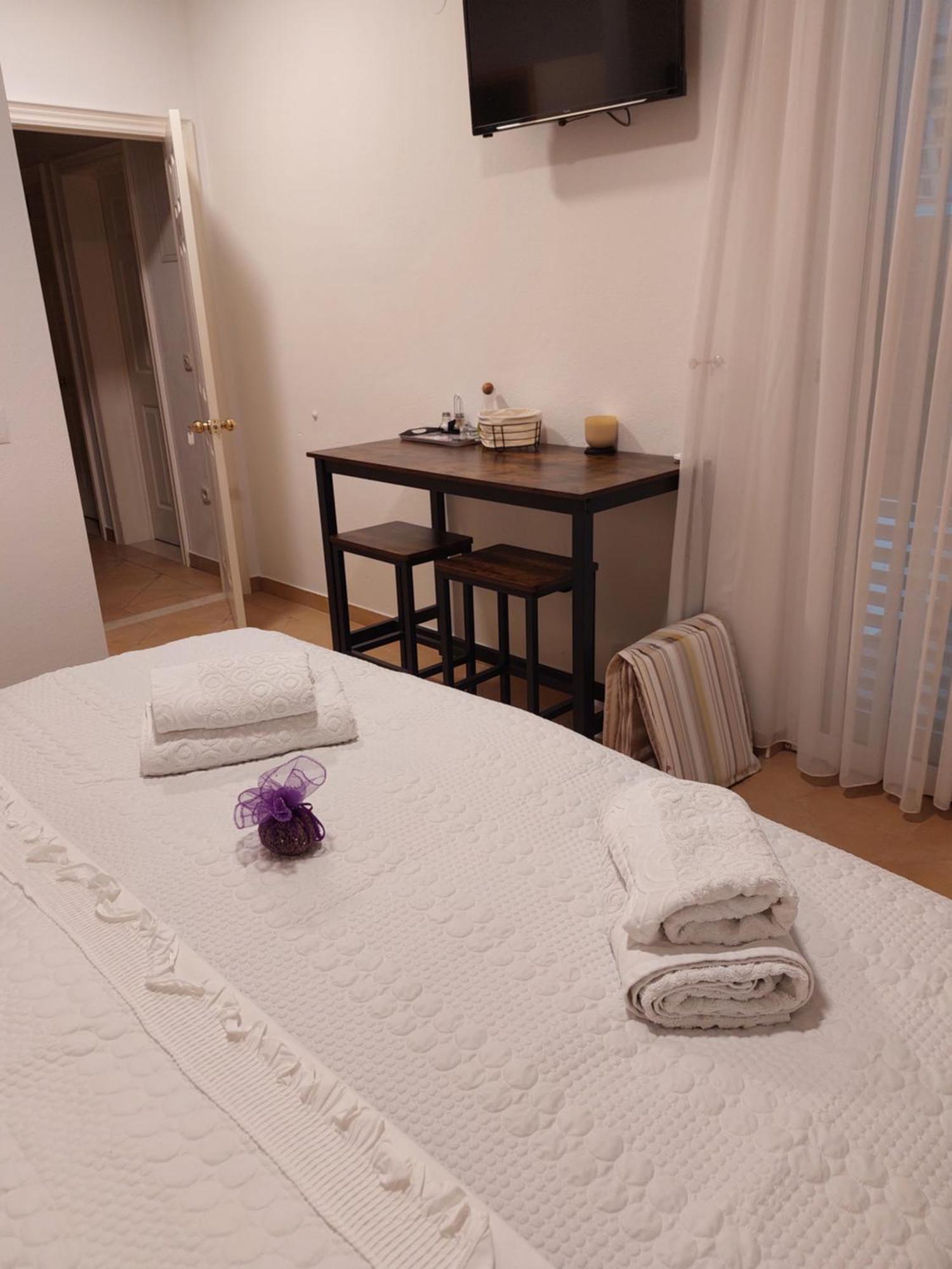 Villa Rosso Baška Voda Szoba fotó